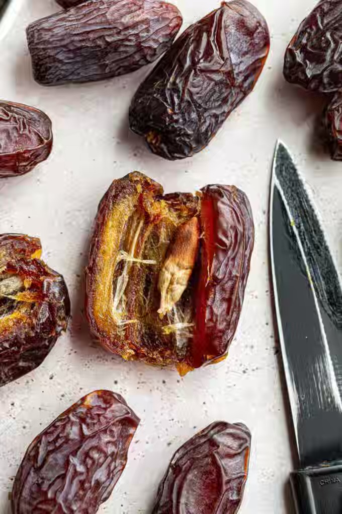 Dates for the Food Industry | Best Varieties for Date Syrup & Paste